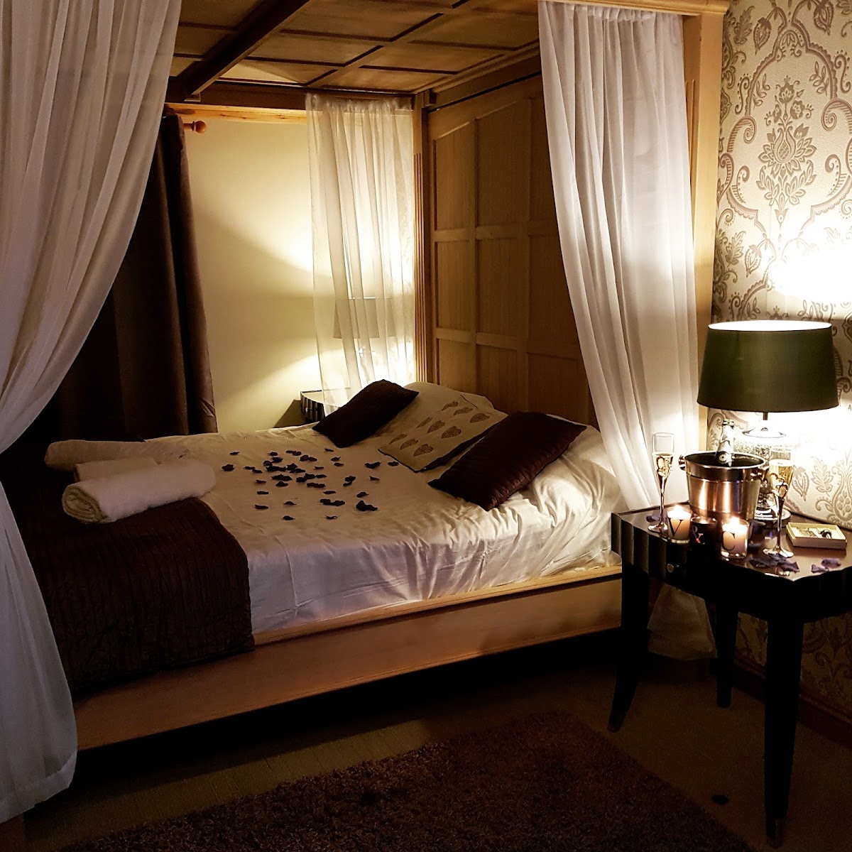 Room 1