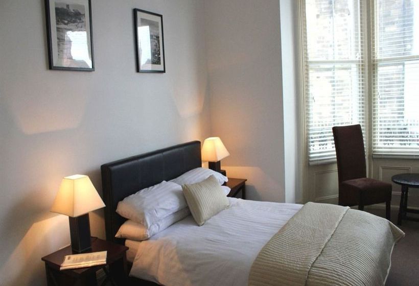 17 West Street Luxury Accommodation Scarborough photo 2