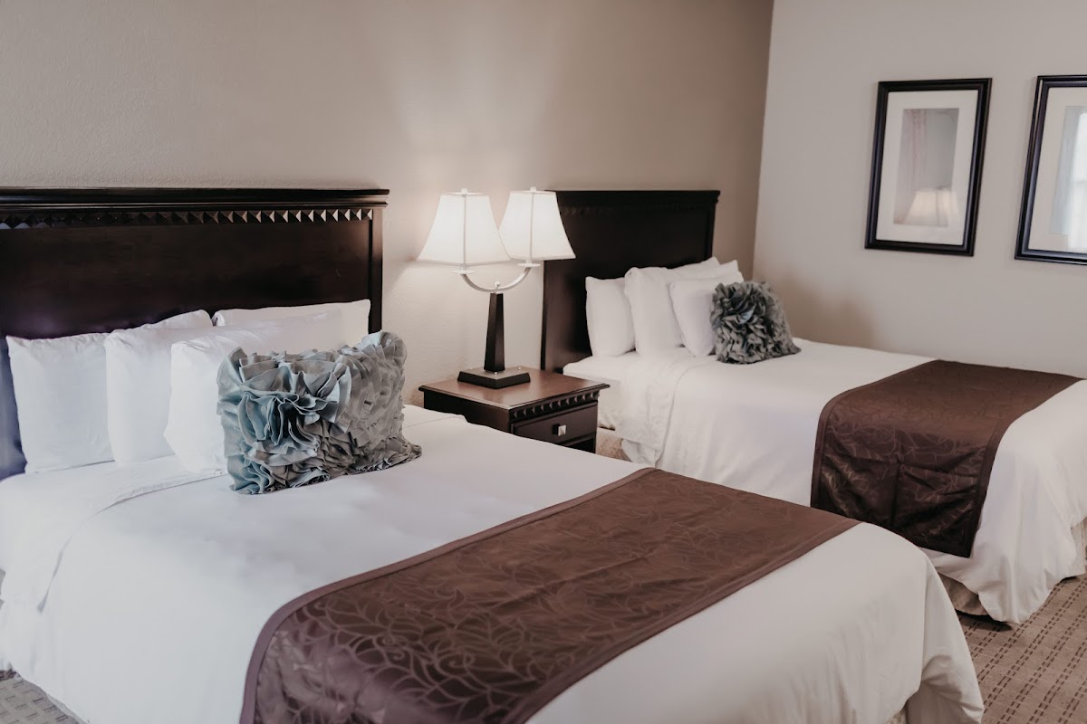 Eastland Suites Hotel & Conference Center- Trademark by Wyndham photo 3