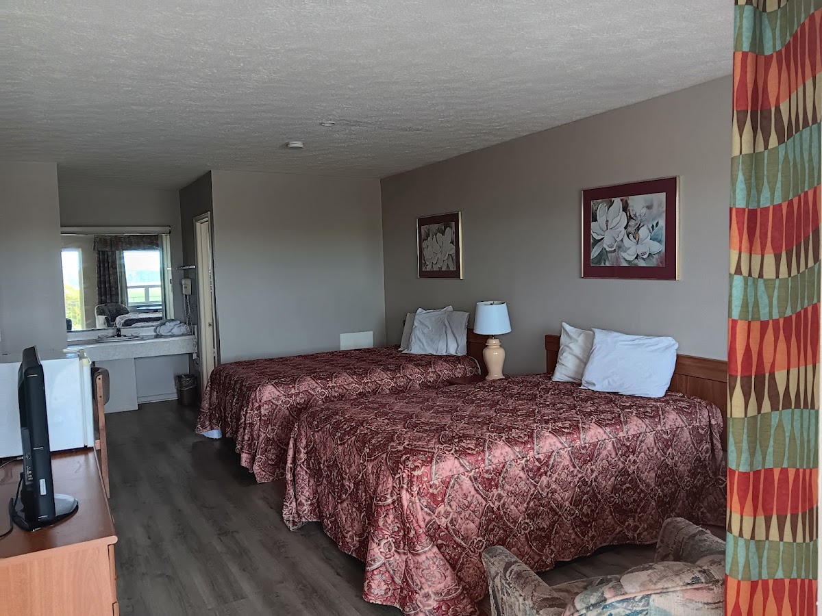 OYO Sheldon's Motel And Restaurant photo 2
