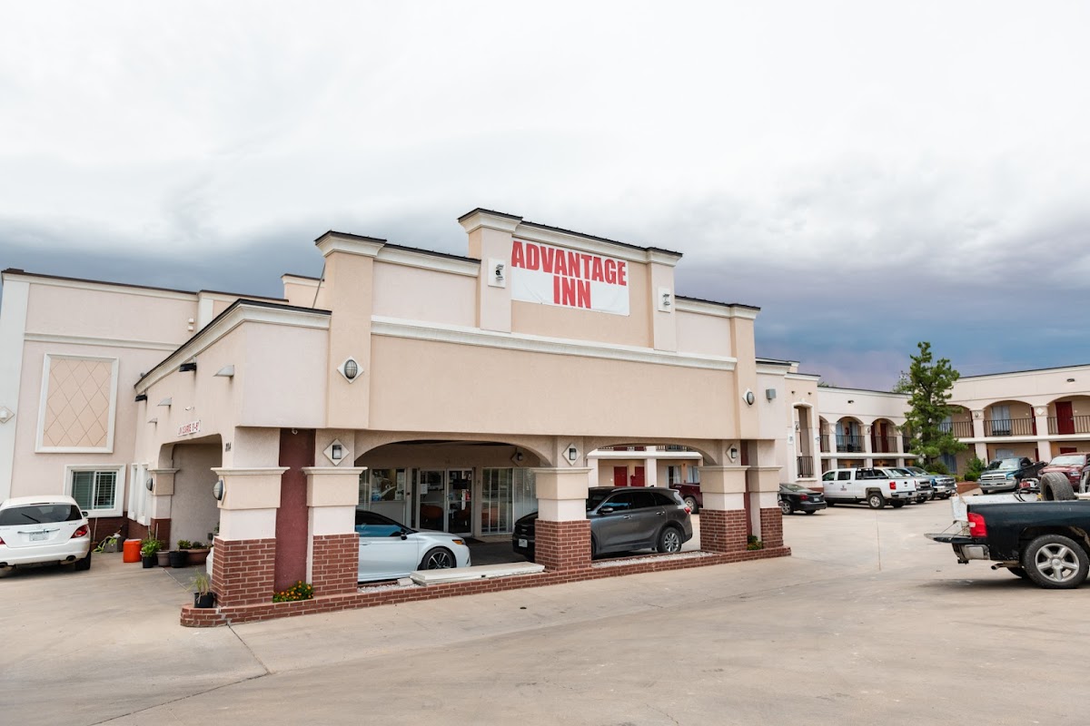 Advantage Inn & Suite