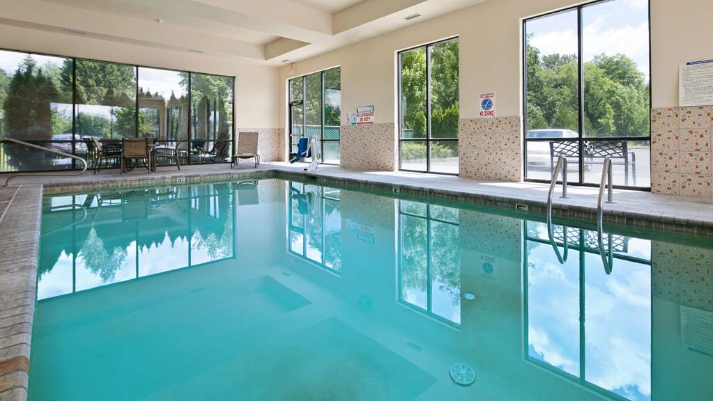 Best Western Plus Battle Ground Inn & Suites photo 3