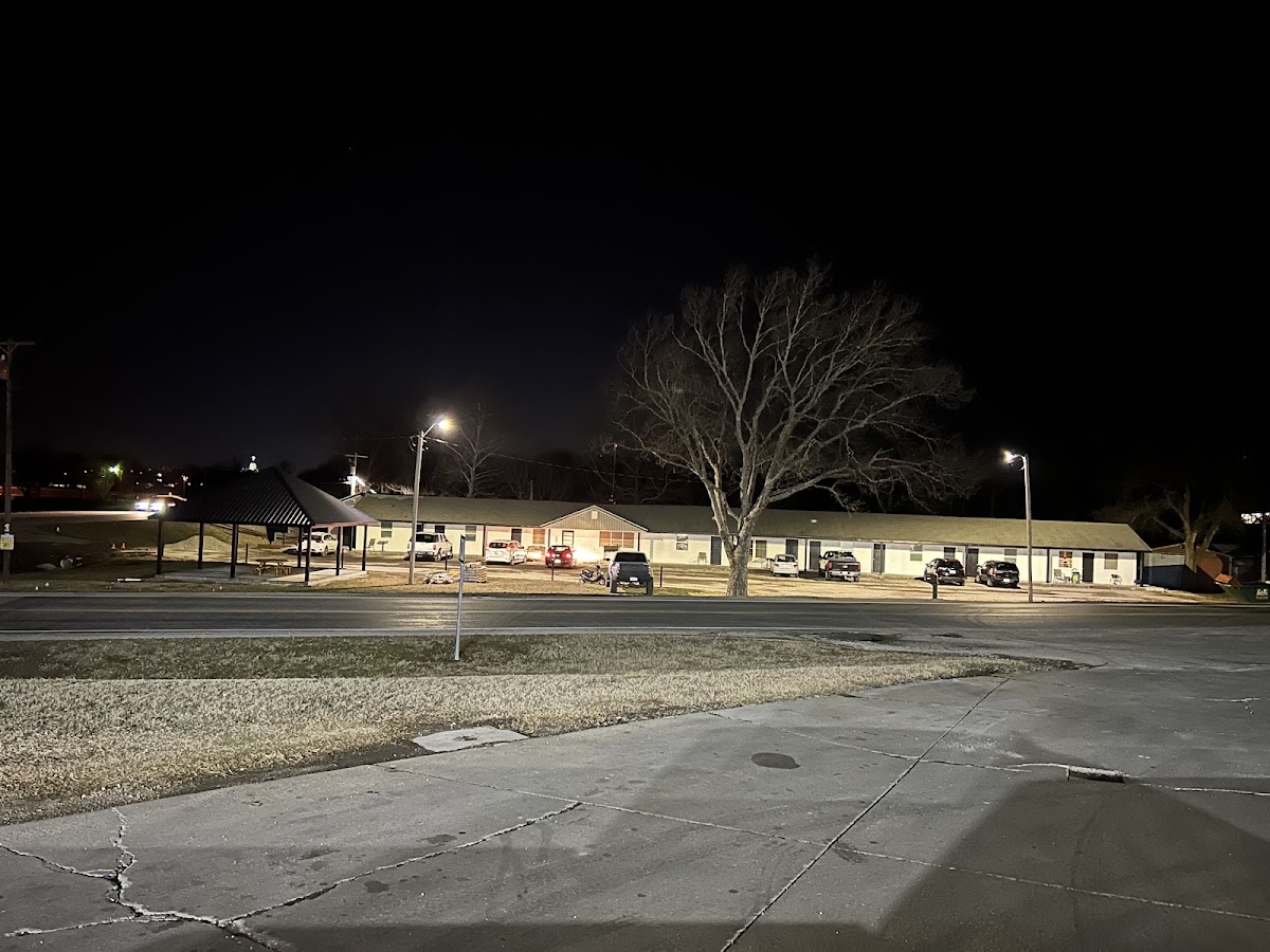 Kel-Lake Motel photo 2