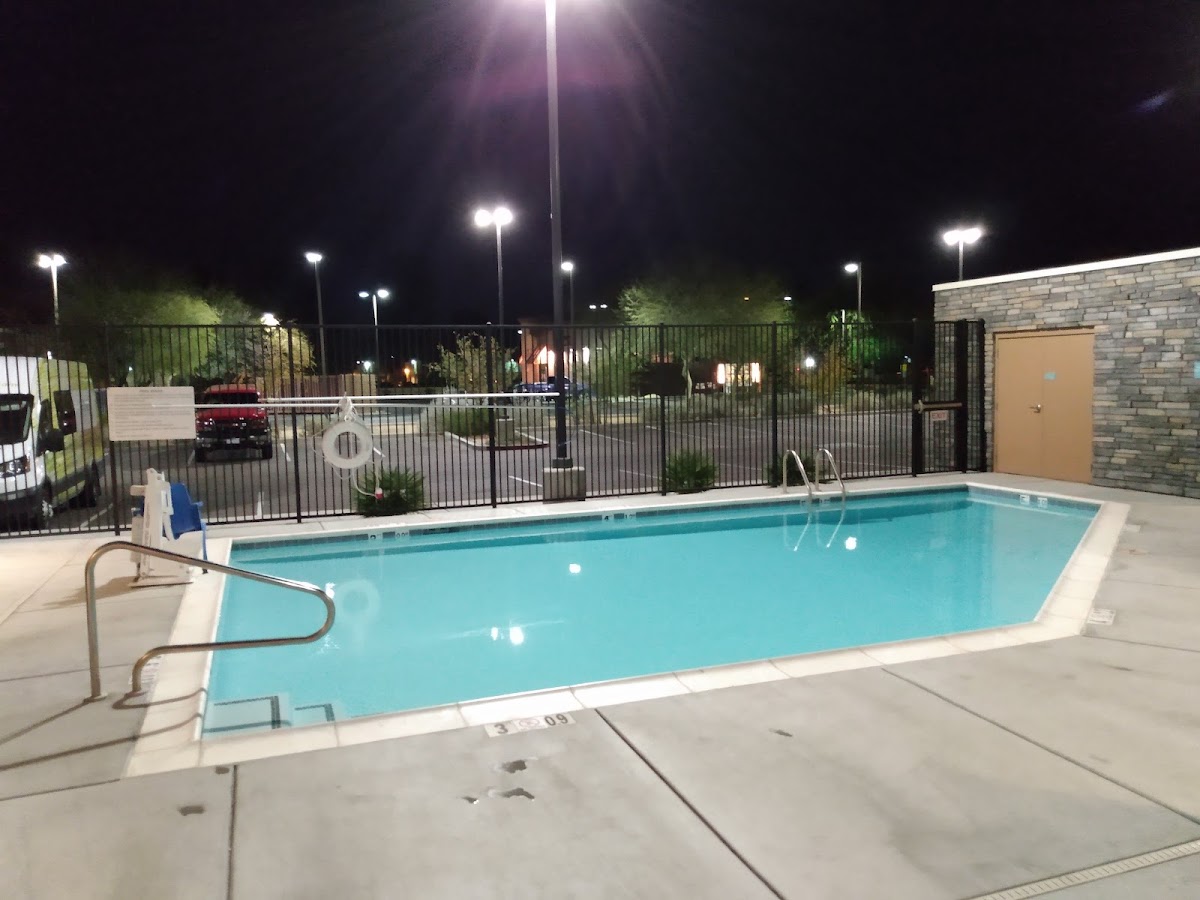 Home2 Suites by Hilton Phoenix Airport South photo 3
