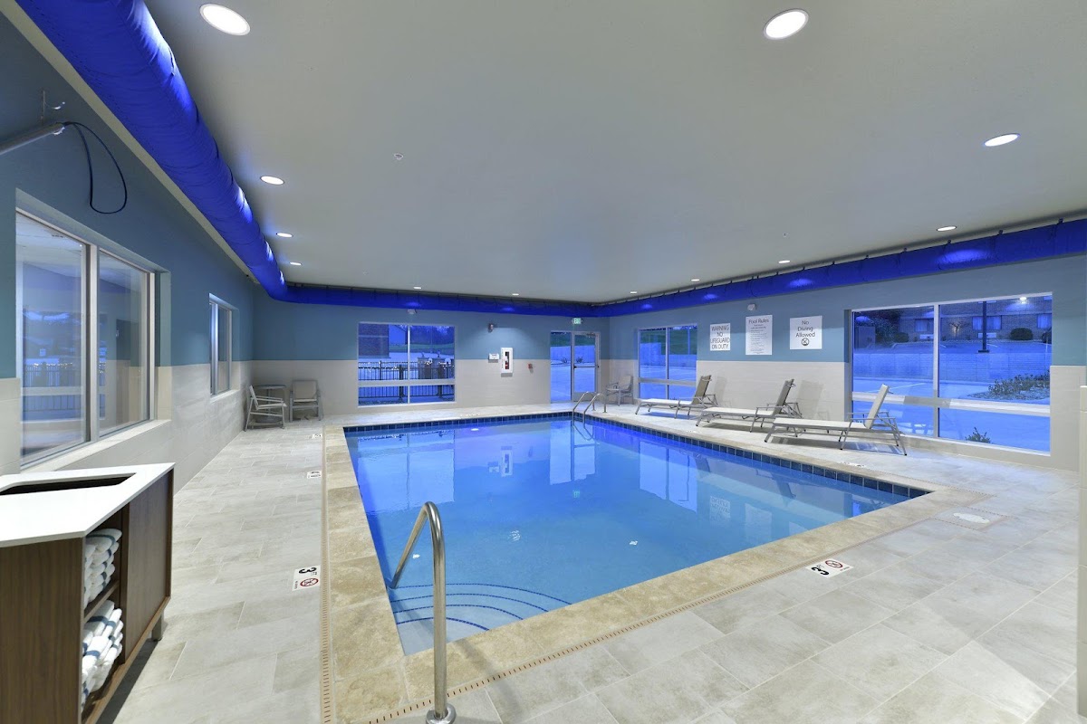 Holiday Inn Express & Suites Millersburg by IHG photo 3
