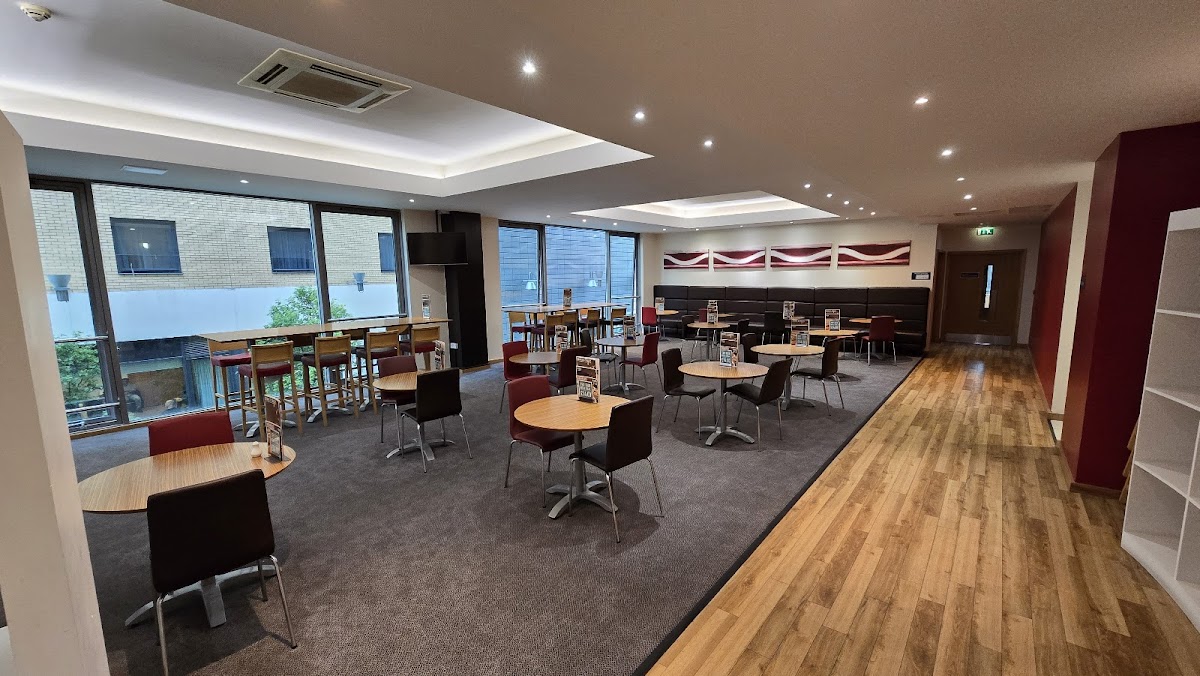 Travelodge Milton Keynes at The Hub photo 3
