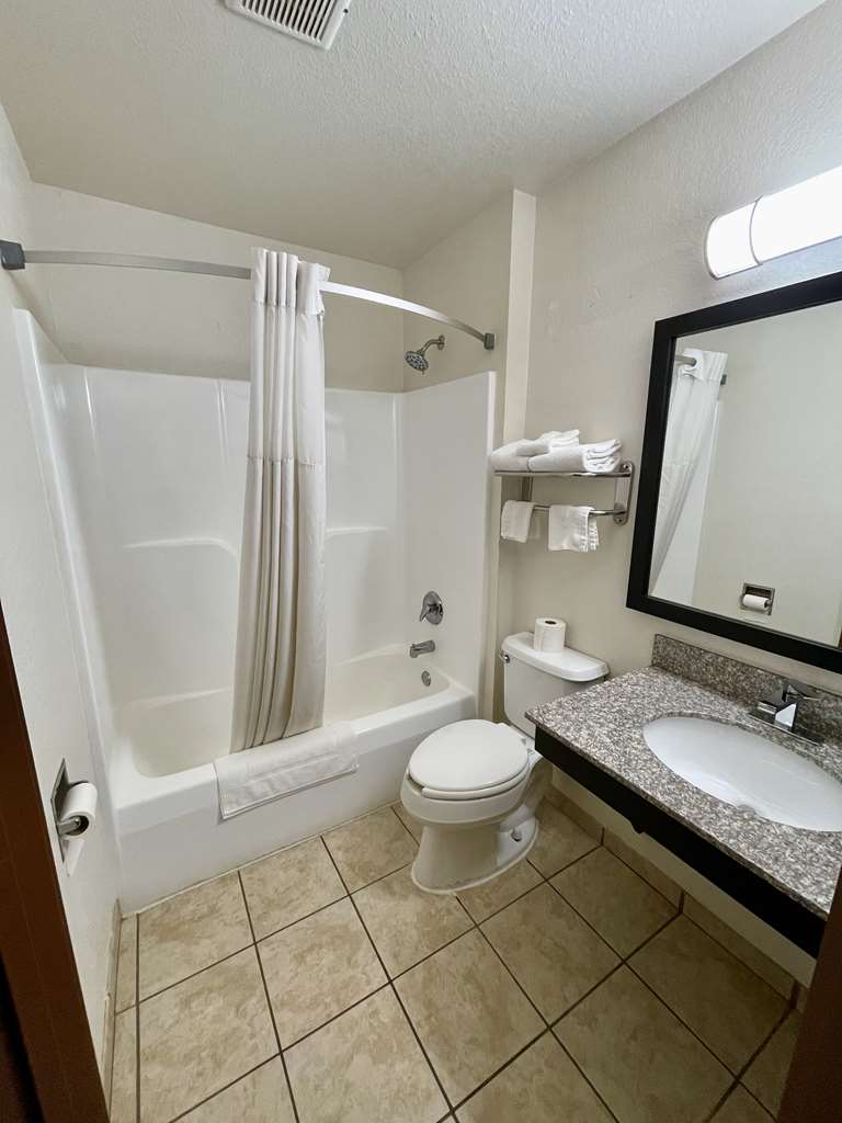 SureStay by Best Western Prince Frederick photo 3