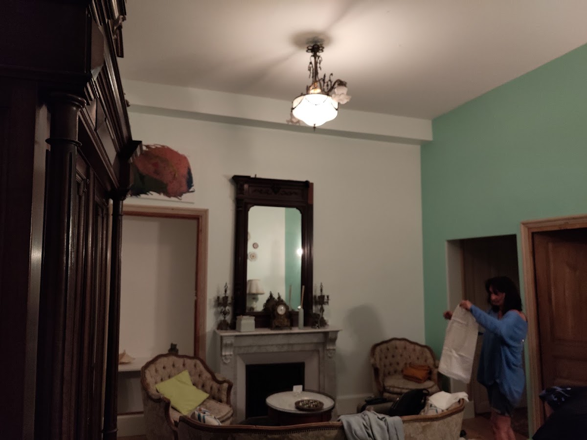 Room 9