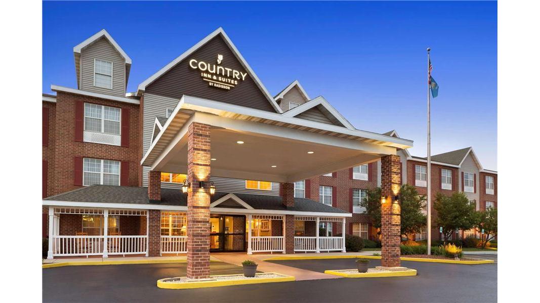 Country Inn & Suites by Radisson Kenosha - Pleasant Prairie