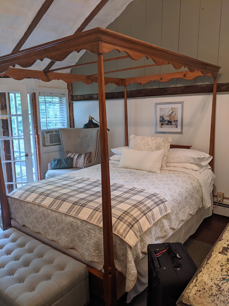 Room 8