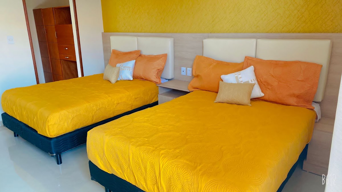 Hotel Plaza Bugambilias photo 2