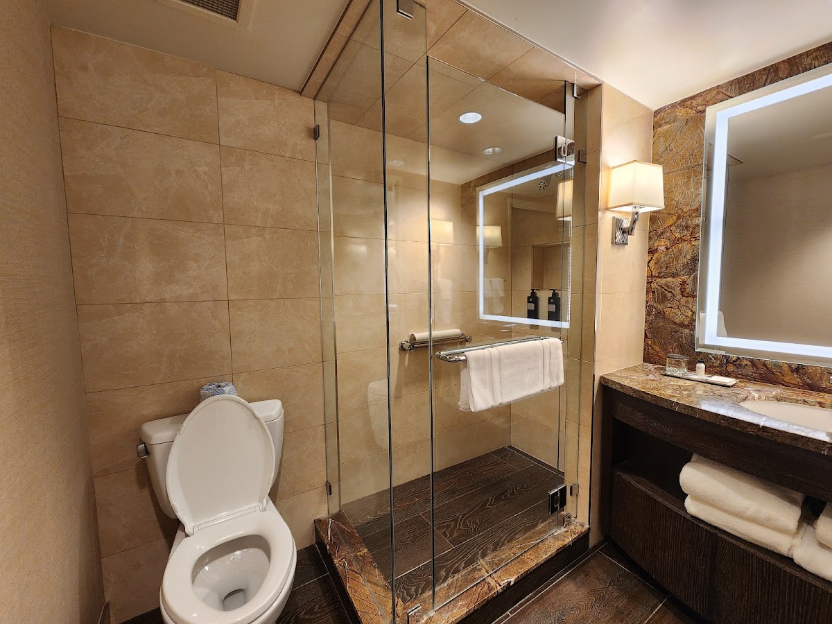 Little America Hotel photo 3