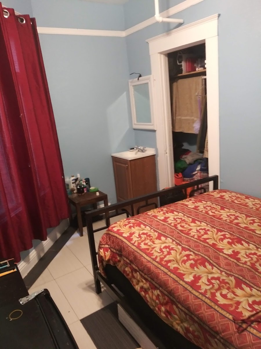 Room 8