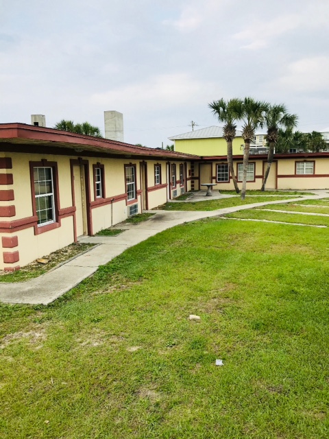 Beaches Motel