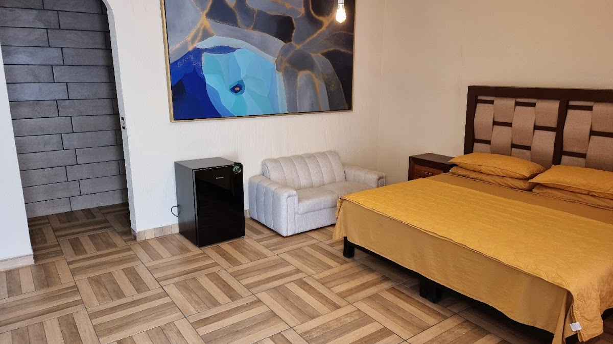 Hotel Los Frailes Suites