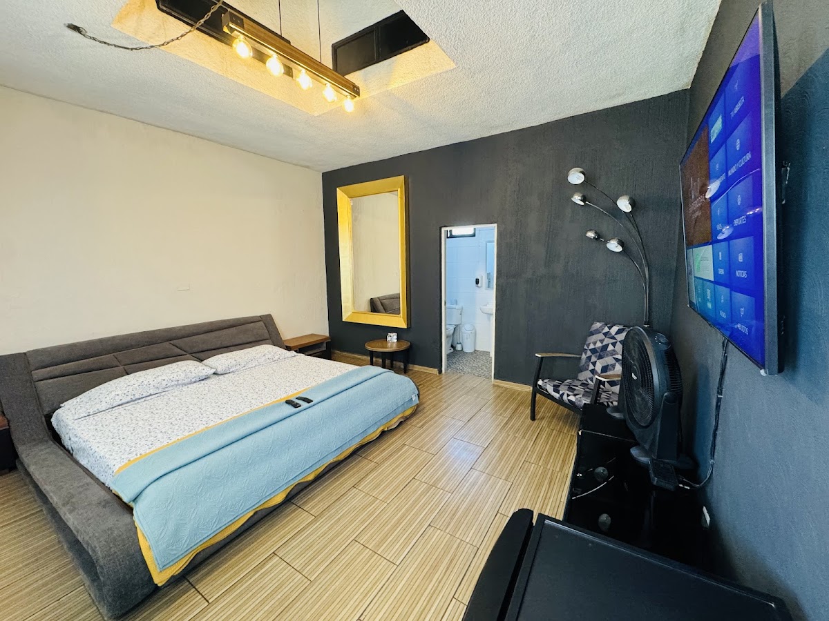 Hotel Los Frailes Suites photo 2