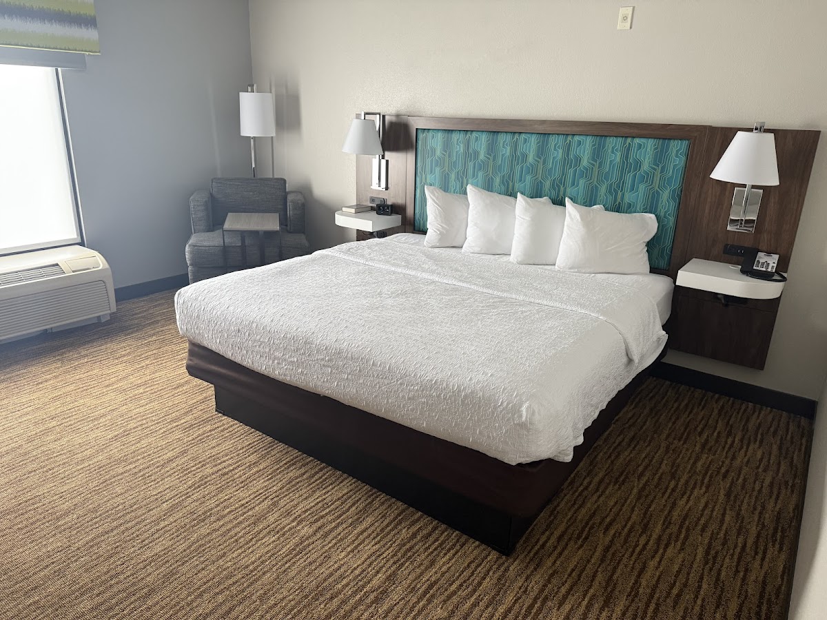 Hampton Inn & Suites-Knoxville/North I-75 photo 2