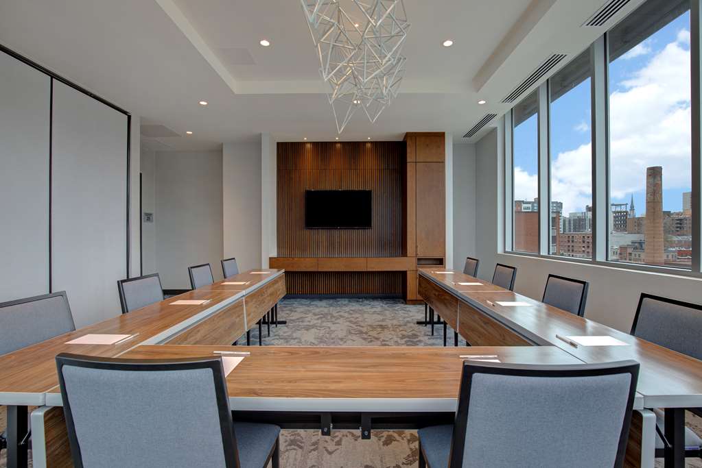 Homewood Suites by Hilton Montreal Downtown photo 3