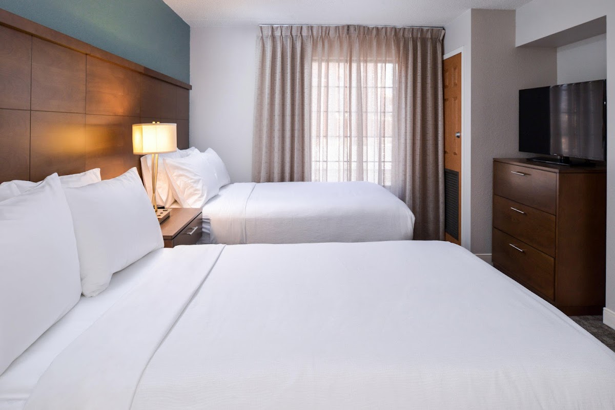 Staybridge Suites Indianapolis Downtown-Conv Ctr by IHG photo 2