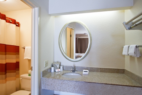 Red Roof Inn Elkhart photo 3