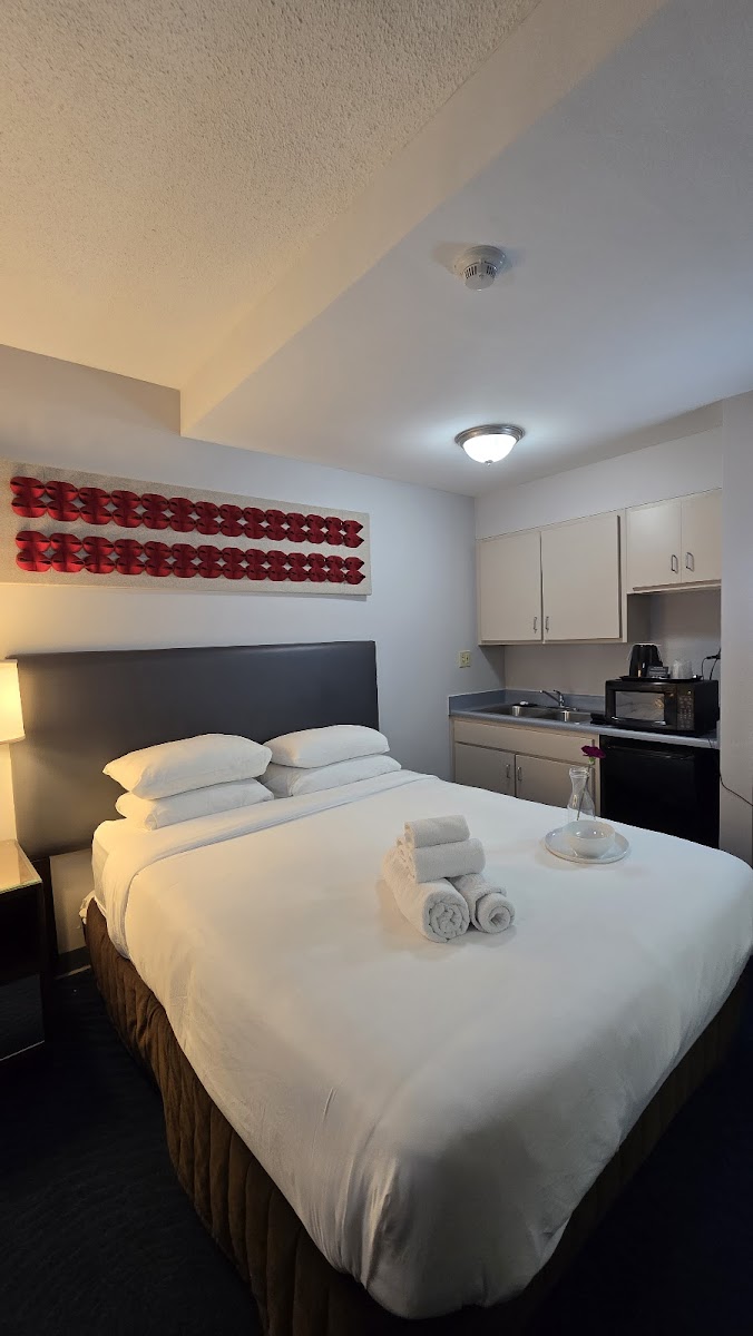 Illini Inn & Suites - Hotel Rantoul / Gifford / Champaign / Urbana photo 2