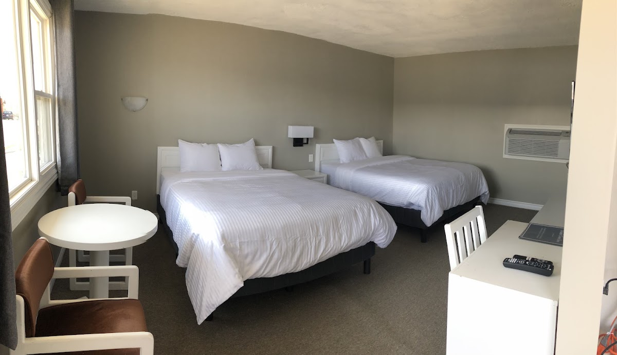 Duck Cove Inn