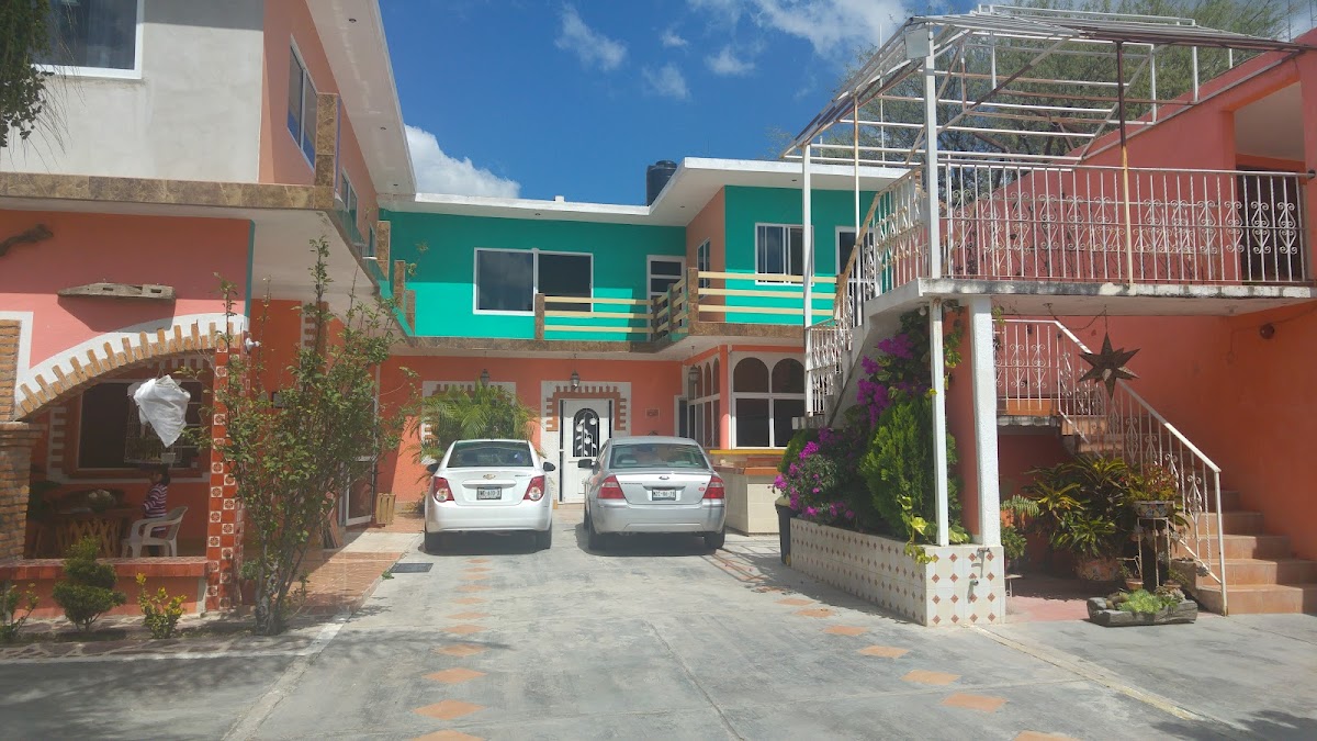 Hotel Posada Los Girasoles photo 2
