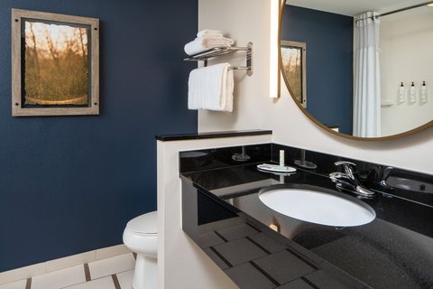Fairfield by Marriott Inn & Suites Destin photo 3