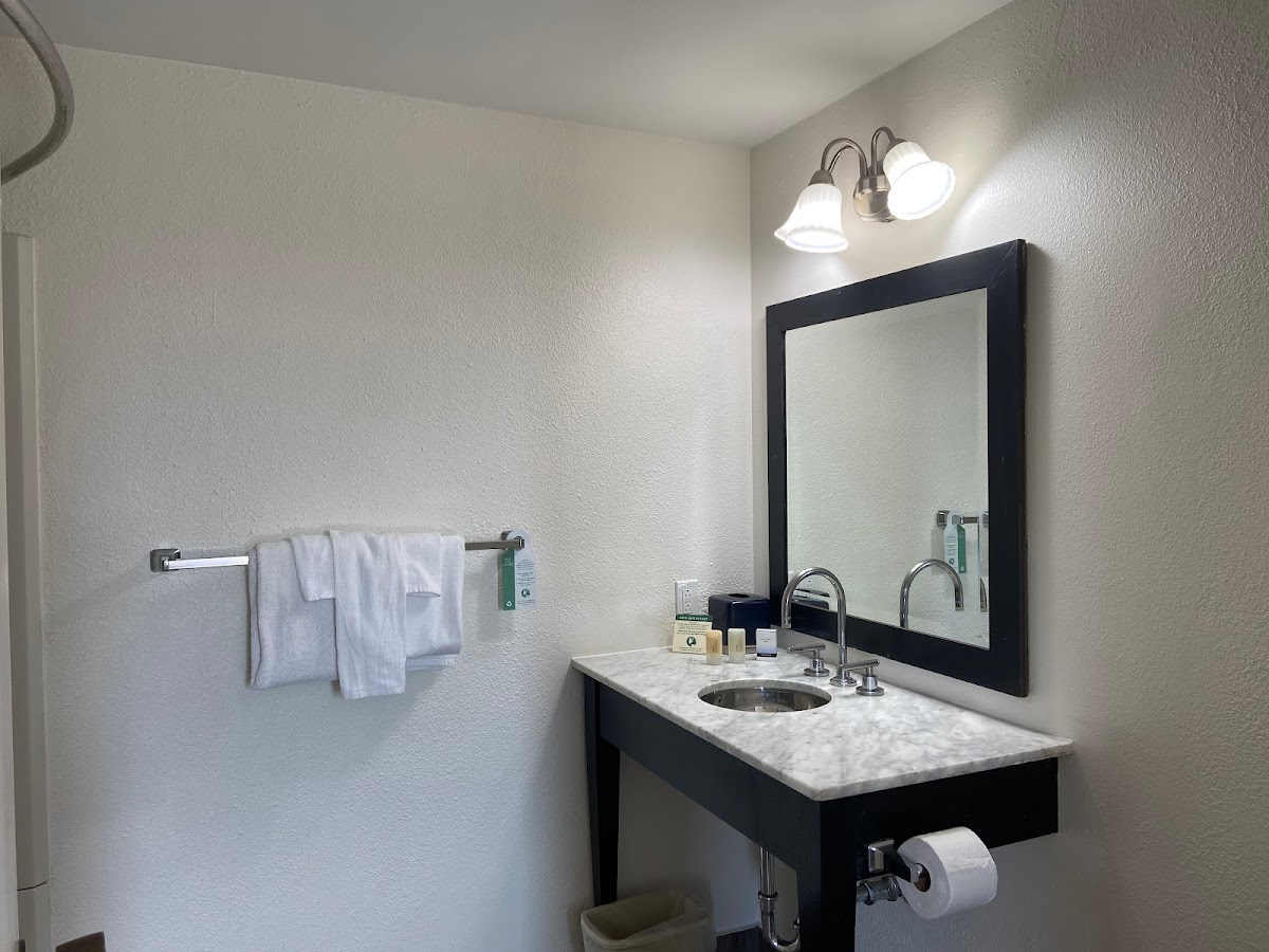 McLure Hotel and Conference Center photo 3