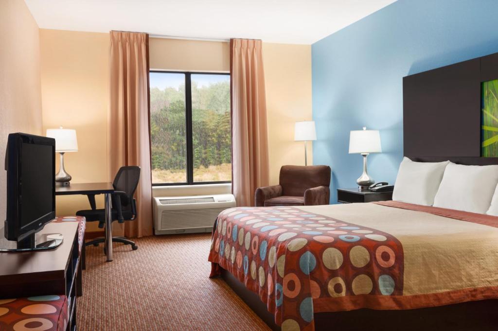 Super 8 by Wyndham Pennsville/Wilmington photo 2