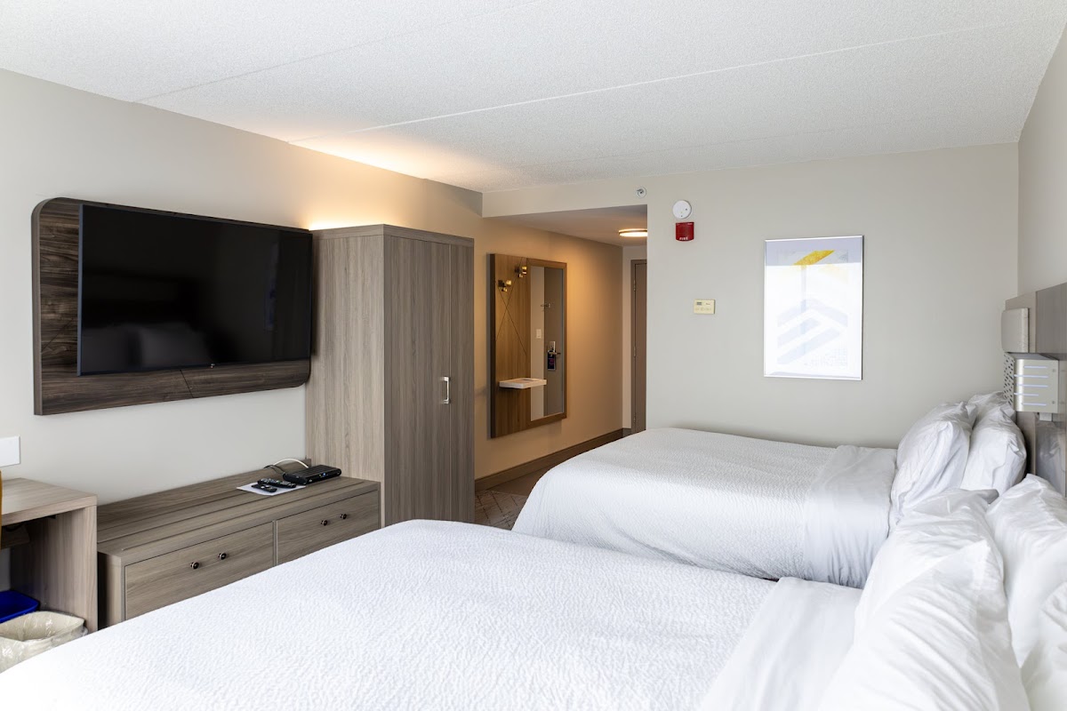 Holiday Inn Express & Suites Brockville by IHG photo 2