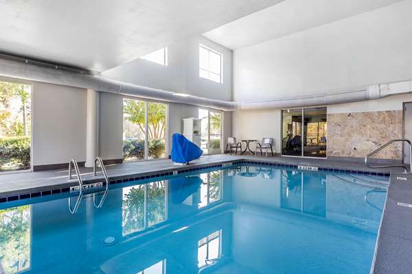 Quality Suites Pineville - Charlotte photo 3