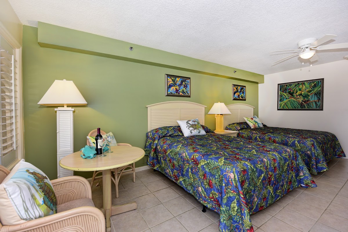 Pirate’s Cove Resort and Marina photo 2