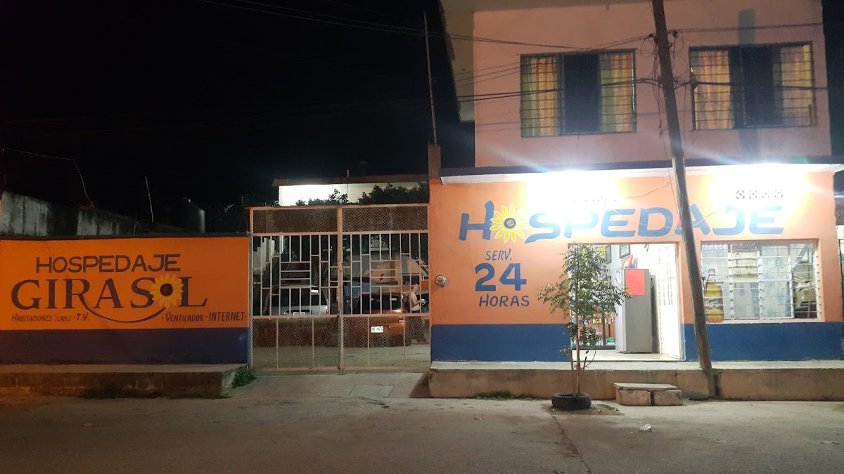 Hospedaje Girasol