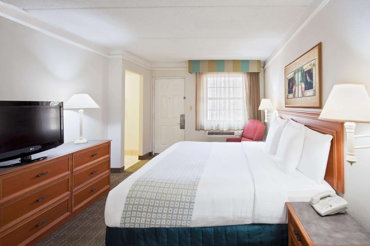La Quinta Inn by Wyndham Tallahassee North photo 2