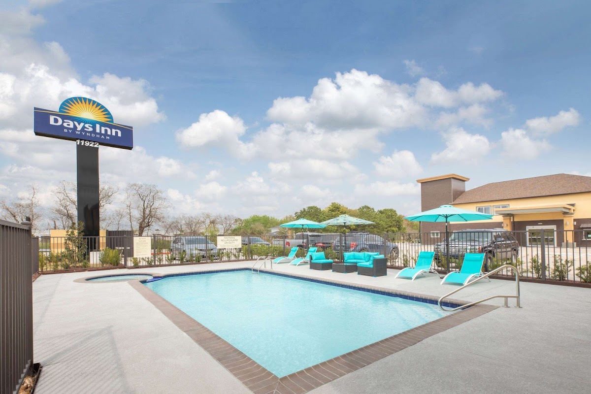 Days Inn & Suites by Wyndham La Porte photo 3