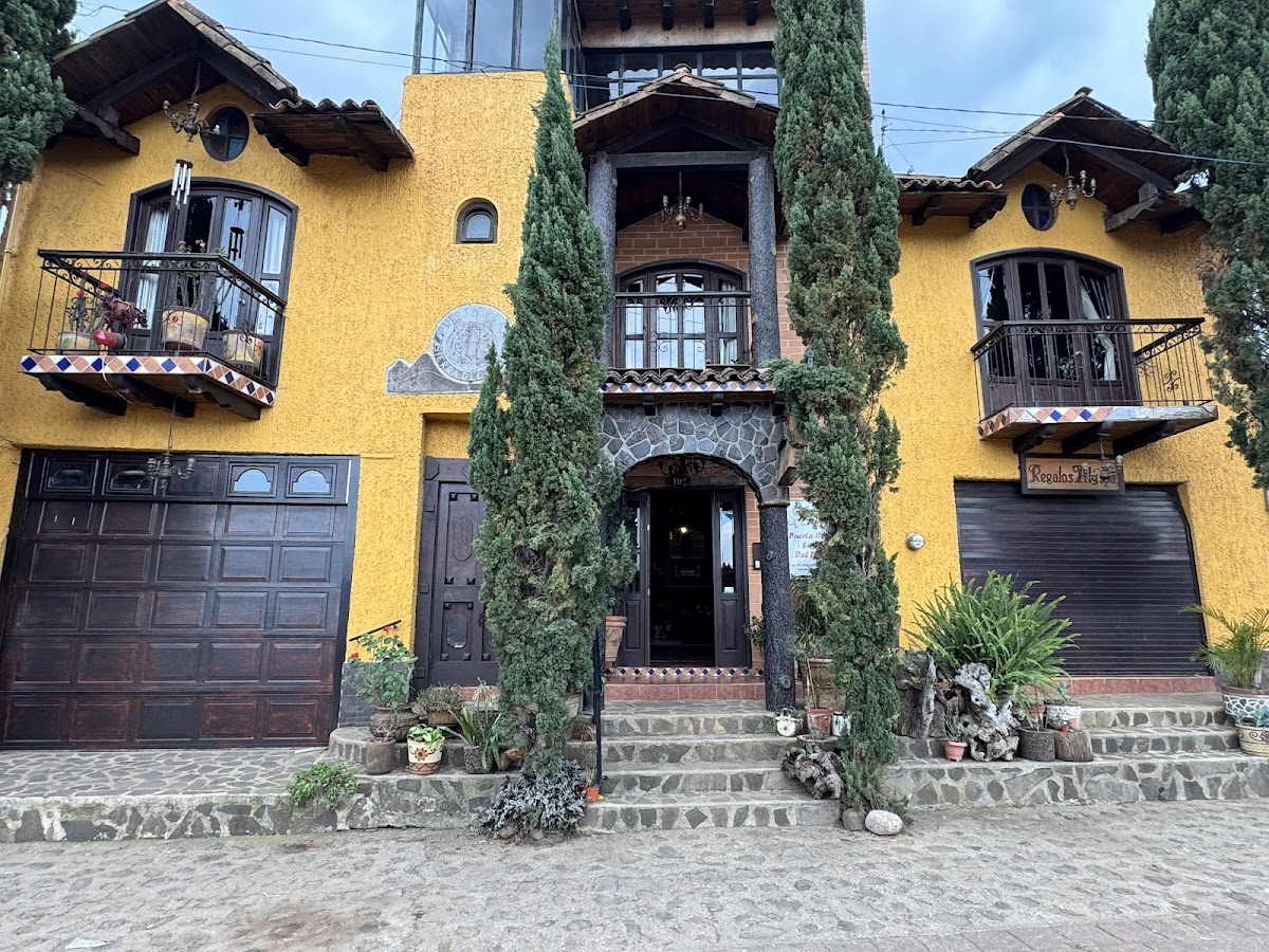 Hotel Puerta Real Siera del Tigre