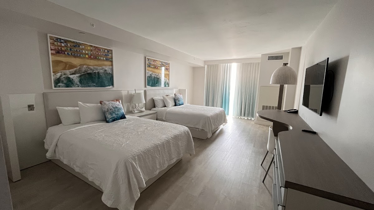 Daytona Grande Oceanfront Hotel photo 2