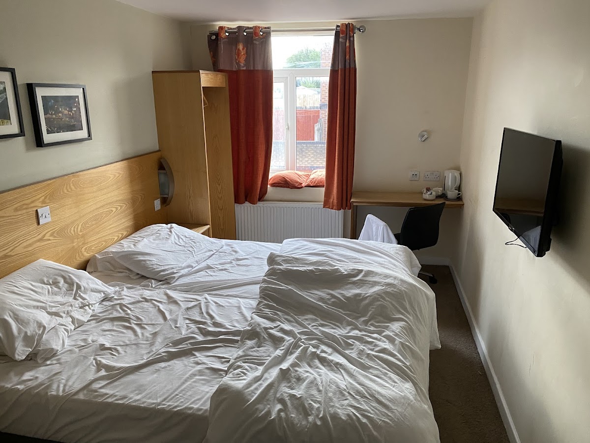 The Royal George Hotel