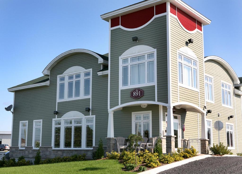 Hotel La Porte de la Matawinie (Hôtel Matha)