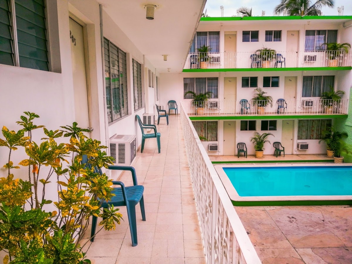 Hotel Rove Acapulco