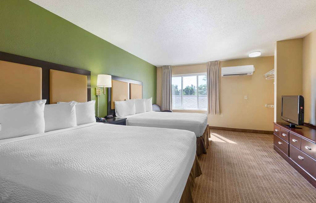 Extended Stay America Suites- El Paso - West photo 2