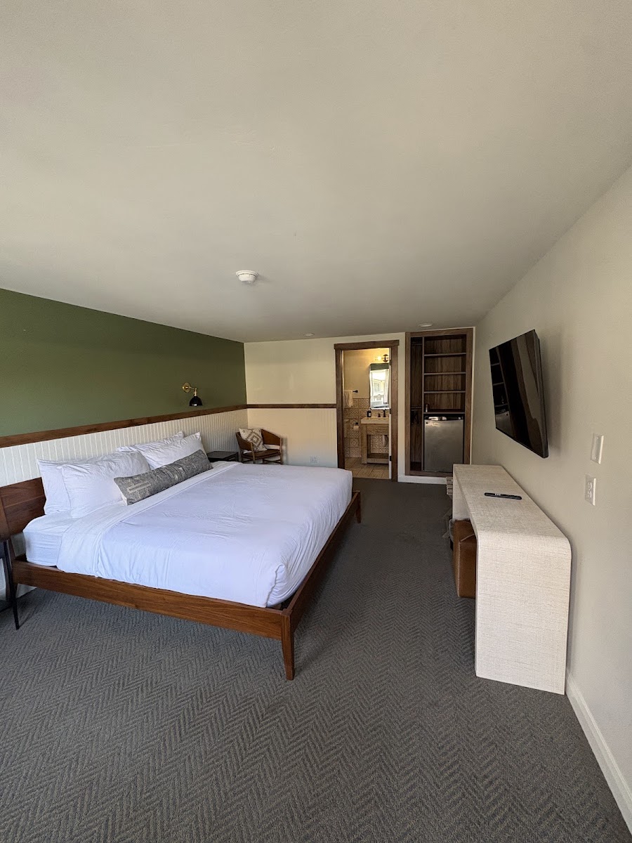 Petty Ranch Inn