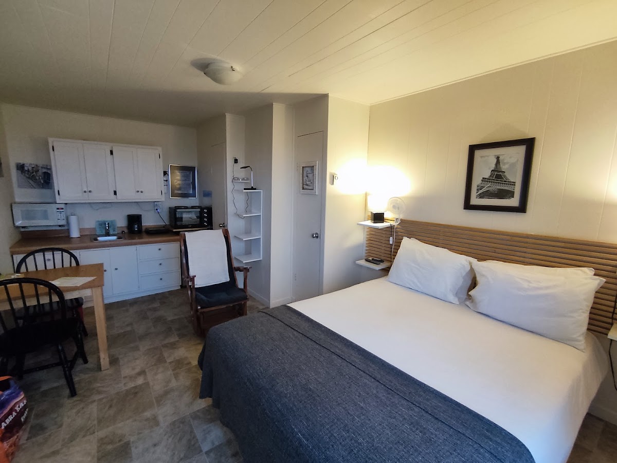 Saint Patrick Apartment Motel