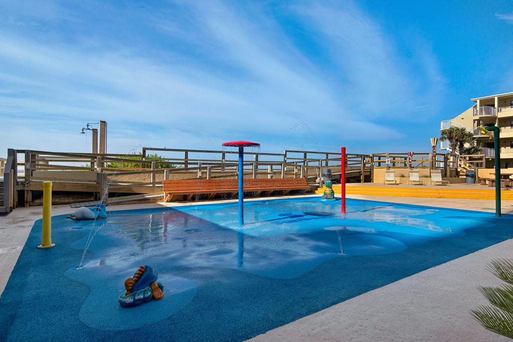 SunDestin Beach Resort by Scenic Stays photo 3