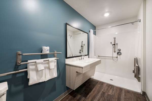 WoodSpring Suites Greensboro - High Point North photo 3