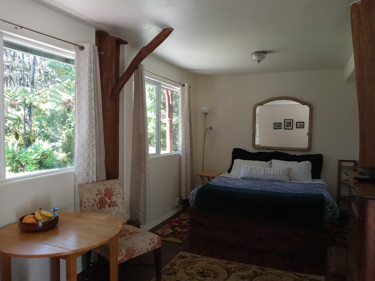 Aloha Crater Lodge photo 3