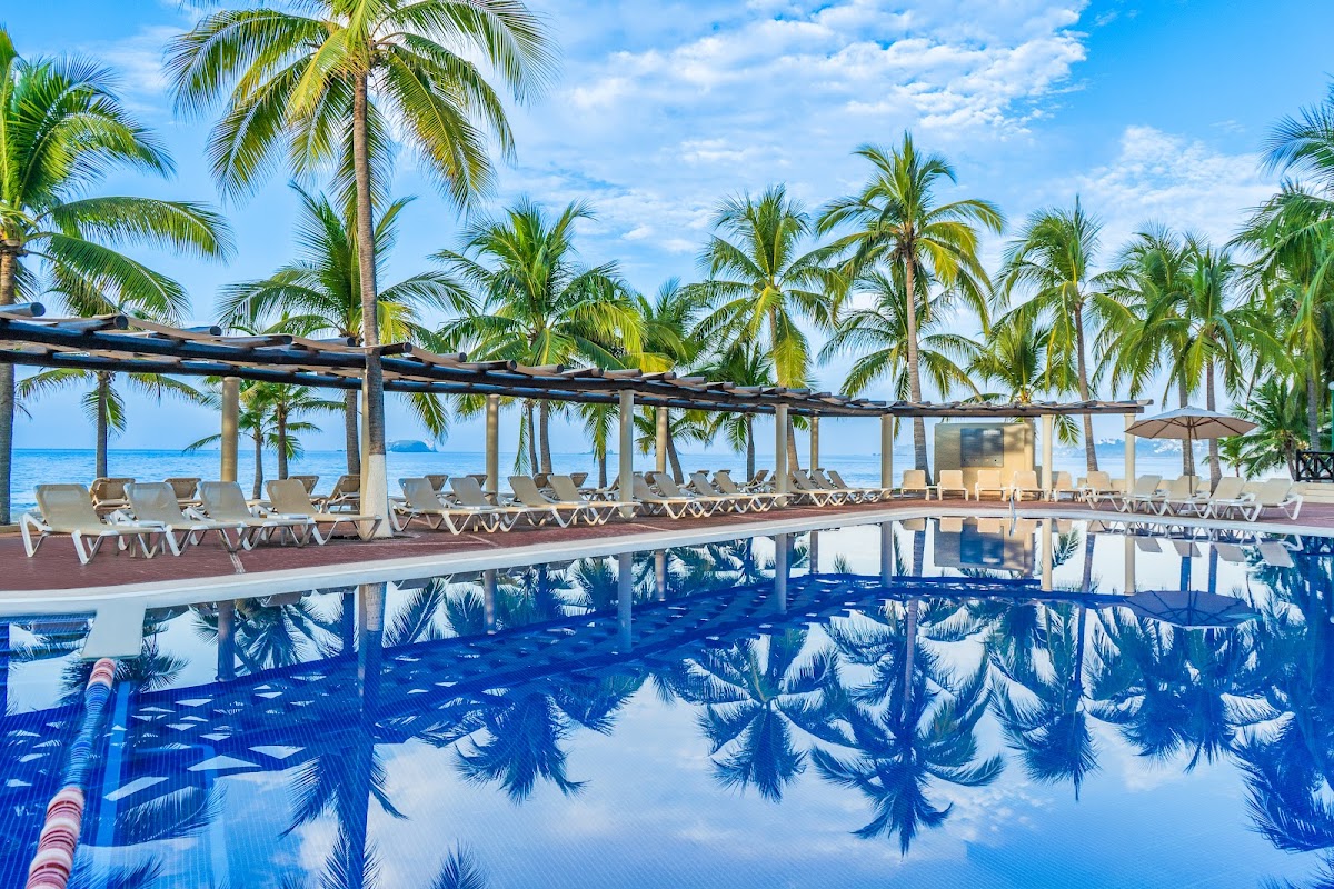 Barceló Ixtapa Beach Resort photo 3