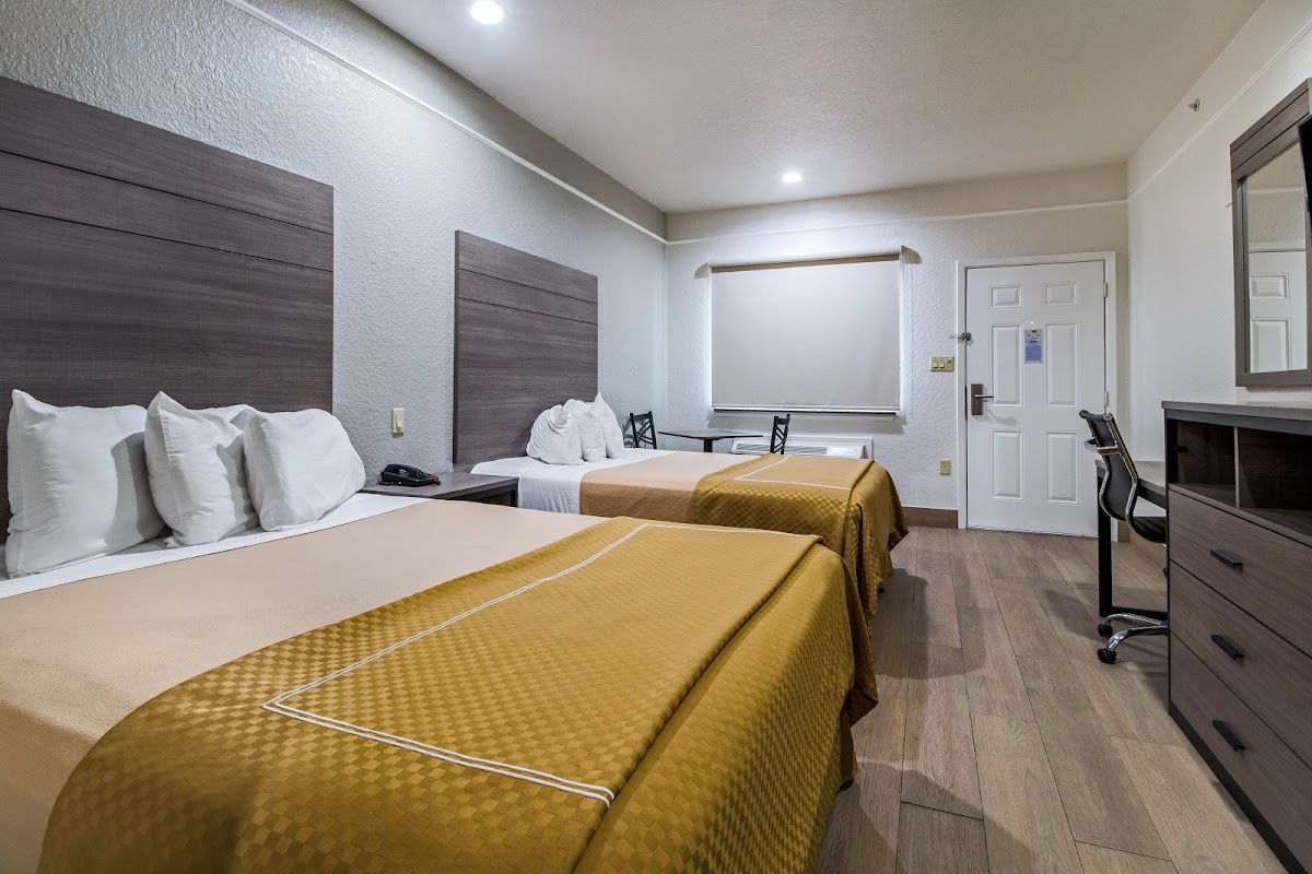 Scottish Inns & Suites Garth Rd, Baytown, TX photo 2