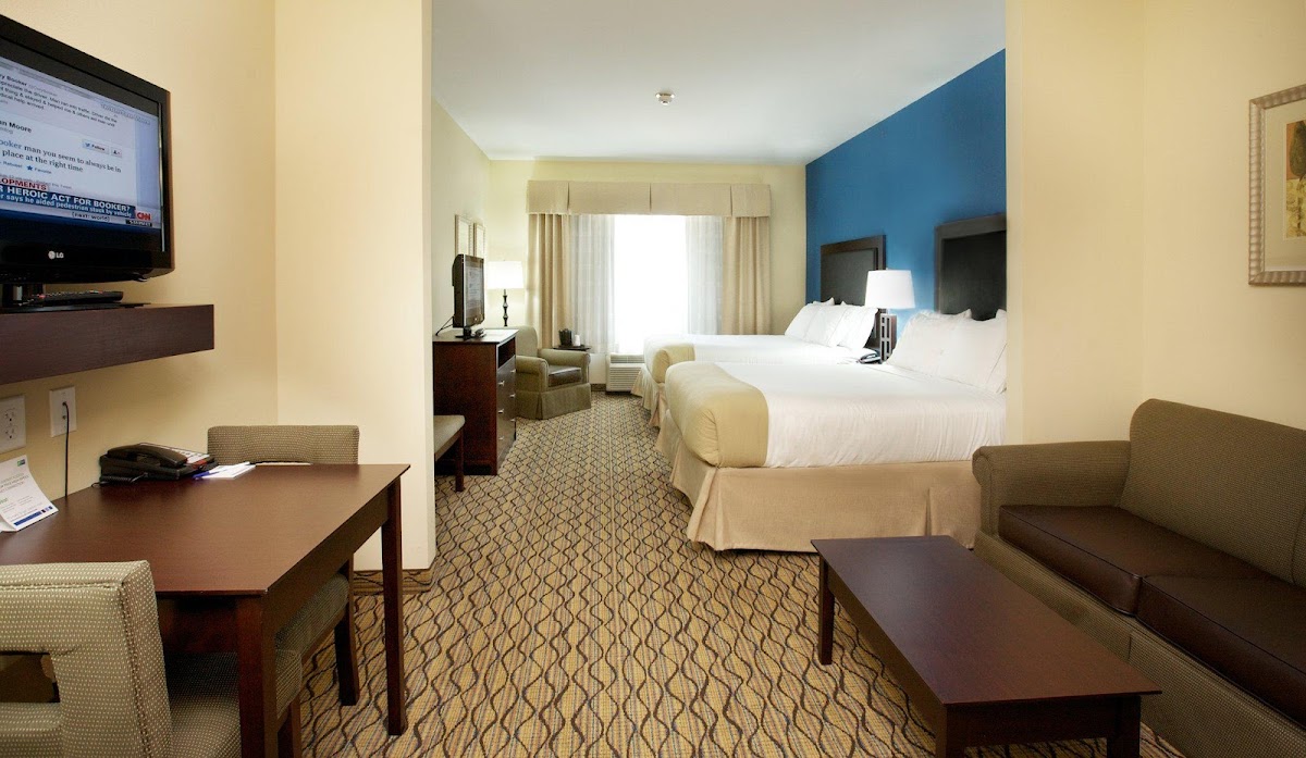 Holiday Inn Express & Suites Bossier City by IHG photo 2